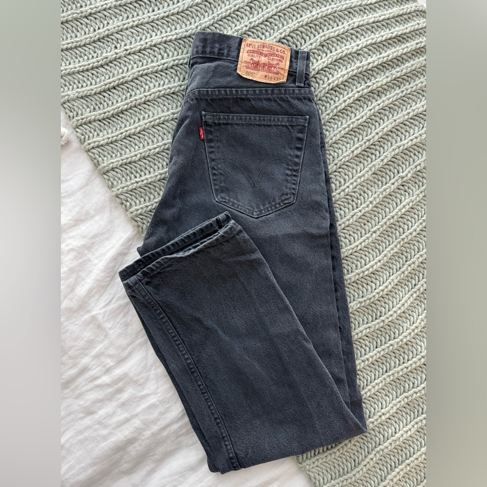 Vintage Levi’s 505 34 x 32